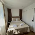 Πανσιόν Adaleta Ντουμπρόβνικ