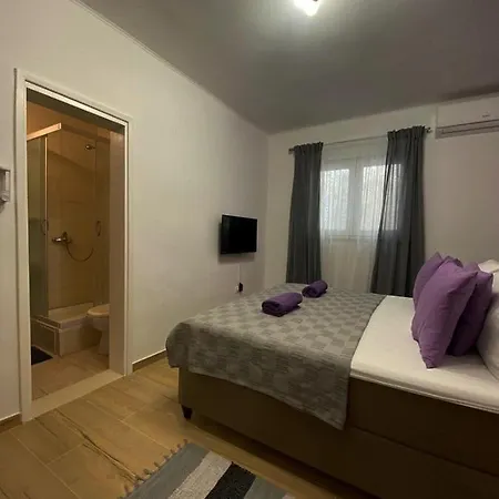 Adaleta Guest house