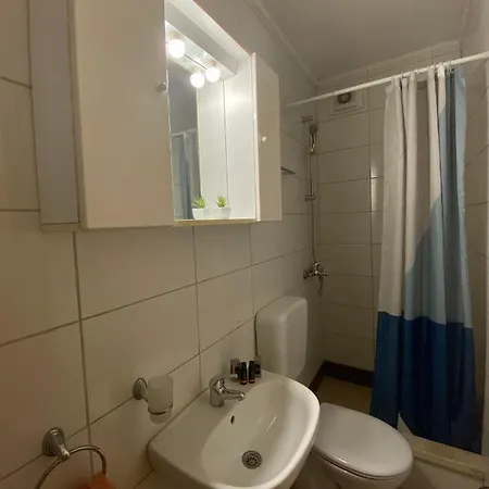 Adaleta Guest house 2*